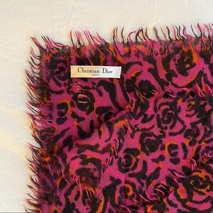 Christian Dior 🌺 scarf